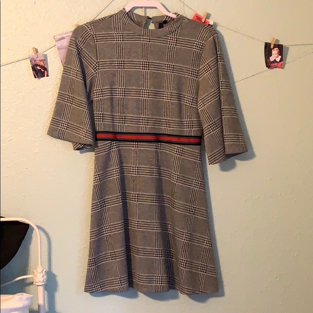 Soft black and white midi dress. Worn once!